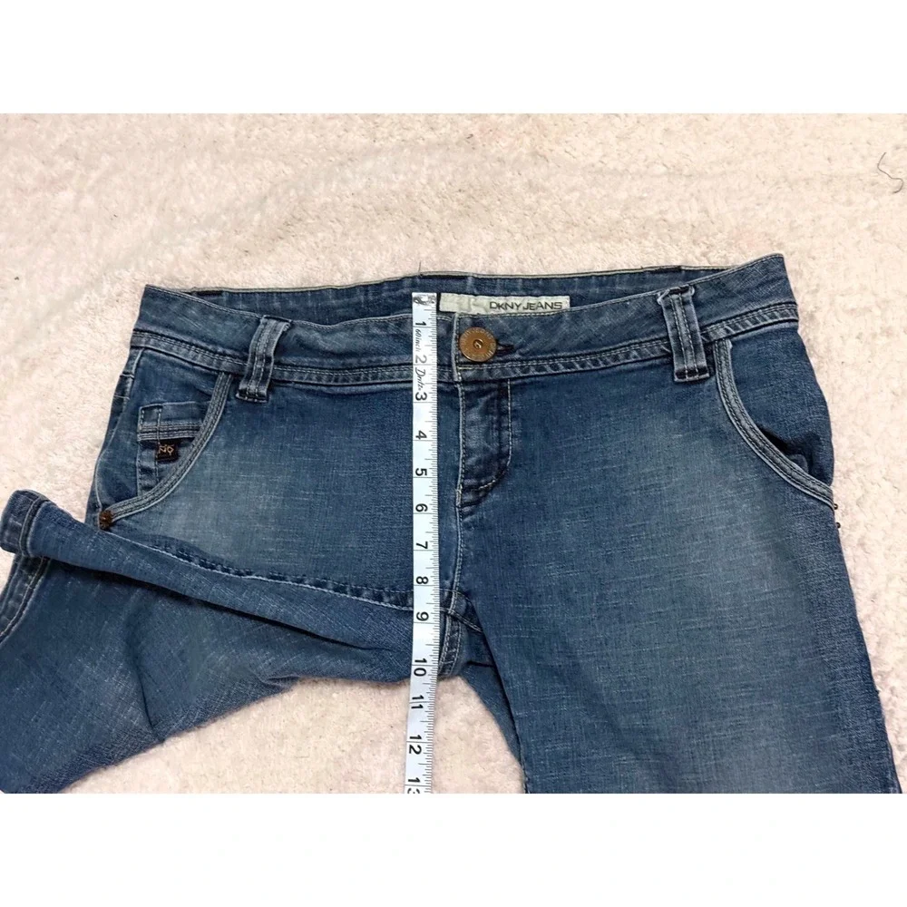 DKNY Jeans Womens Blue Denim Bermuda Shorts‎ Low Rise Medium Wash Embroidered 12
